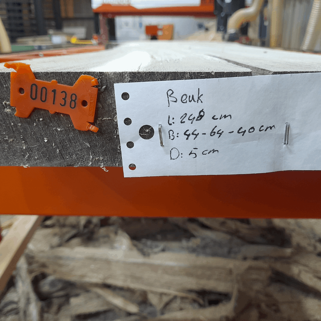 Tafelblad boomstam 138 - Beuken 248x44-64-40x5cm