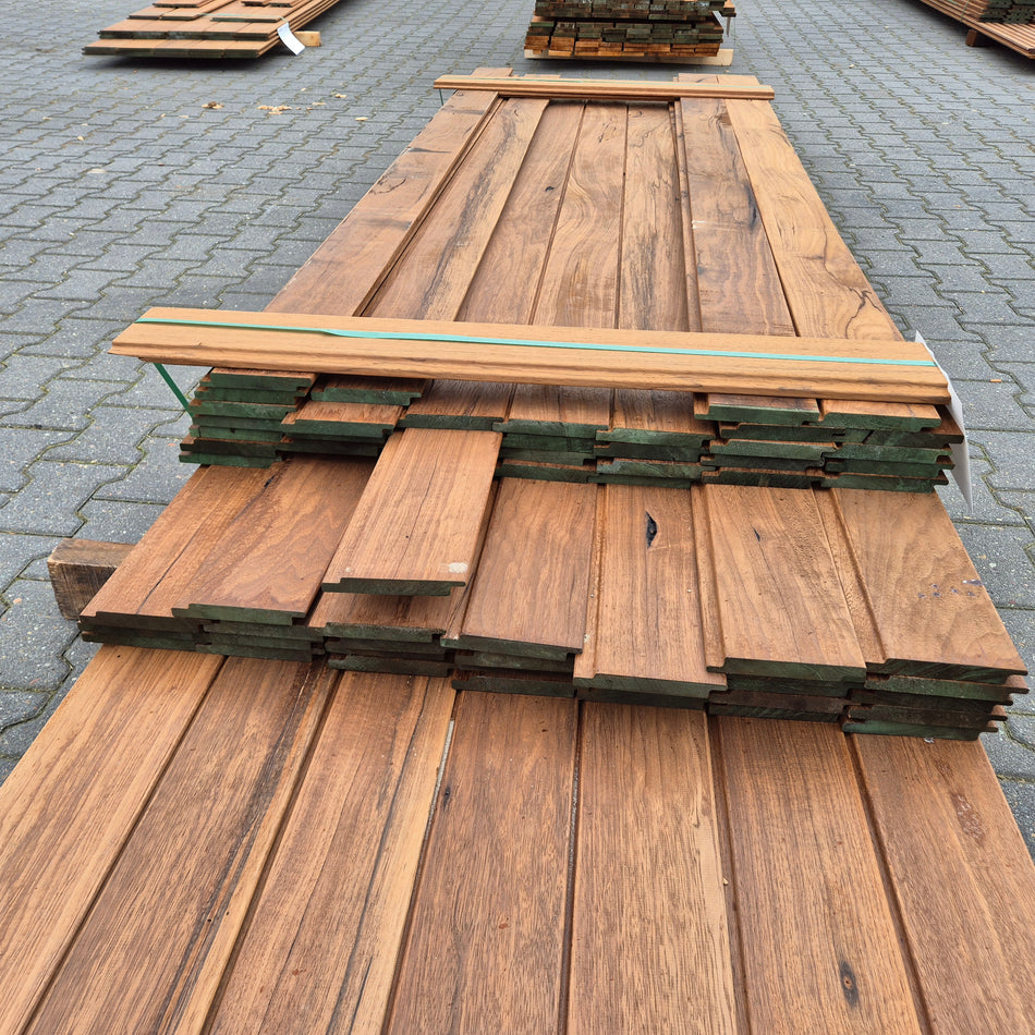 Thermo Frake Channelsiding halfhout 2450-2750-4550x140-130x18mm