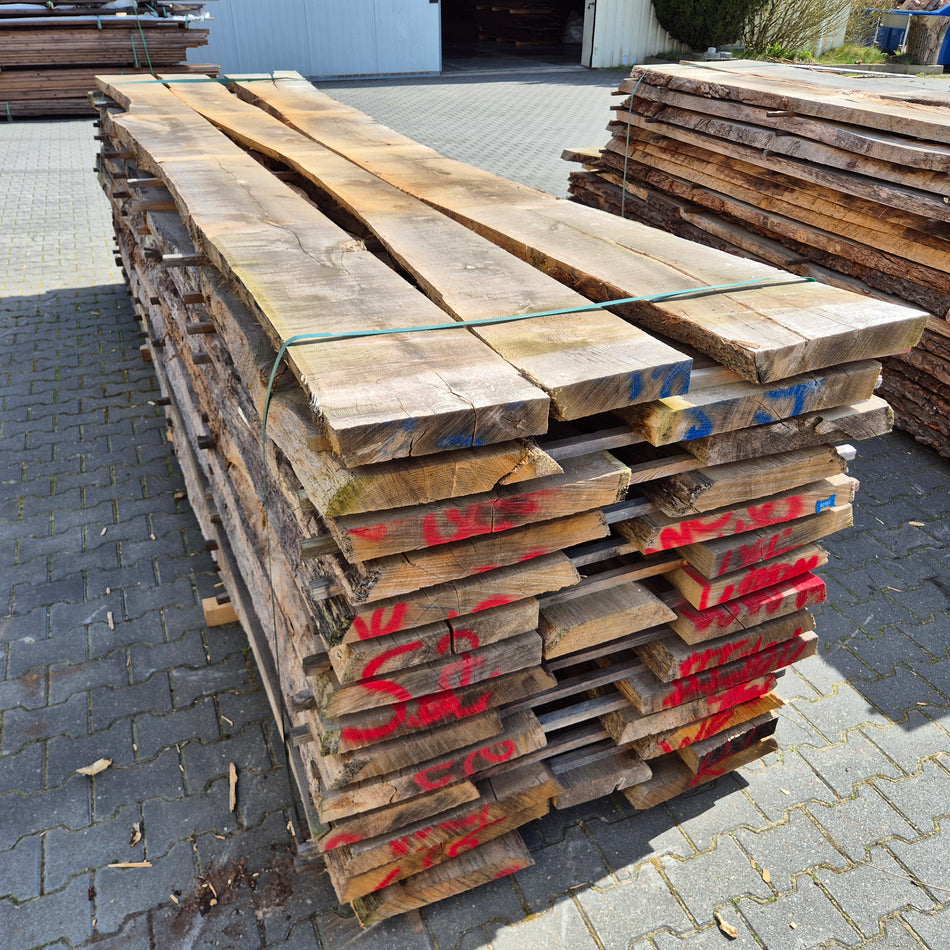 Partij Duits Eiken Schaaldelen 4600x200-450x55mm Windgedroogd