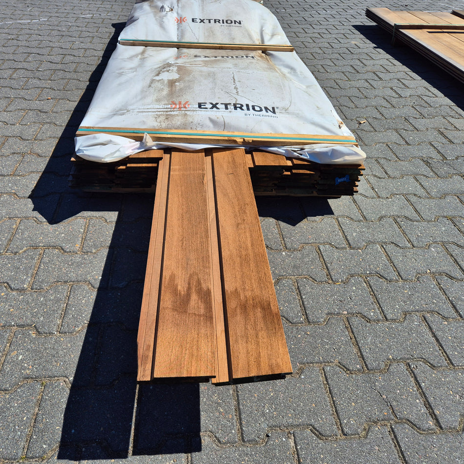 Thermo Ayous Planken channelsiding 2450x140-130x20mm