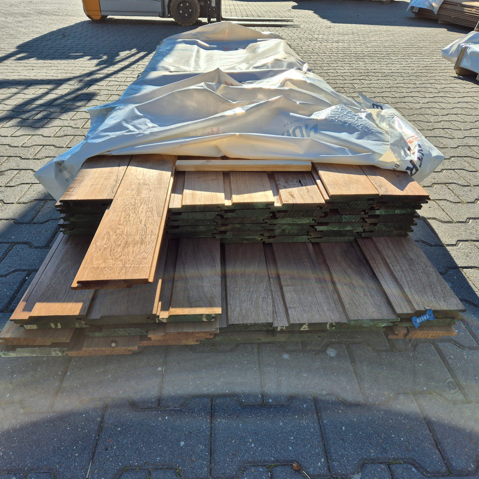 Thermo Frake Channelsiding 2750-3050x140-130x20mm