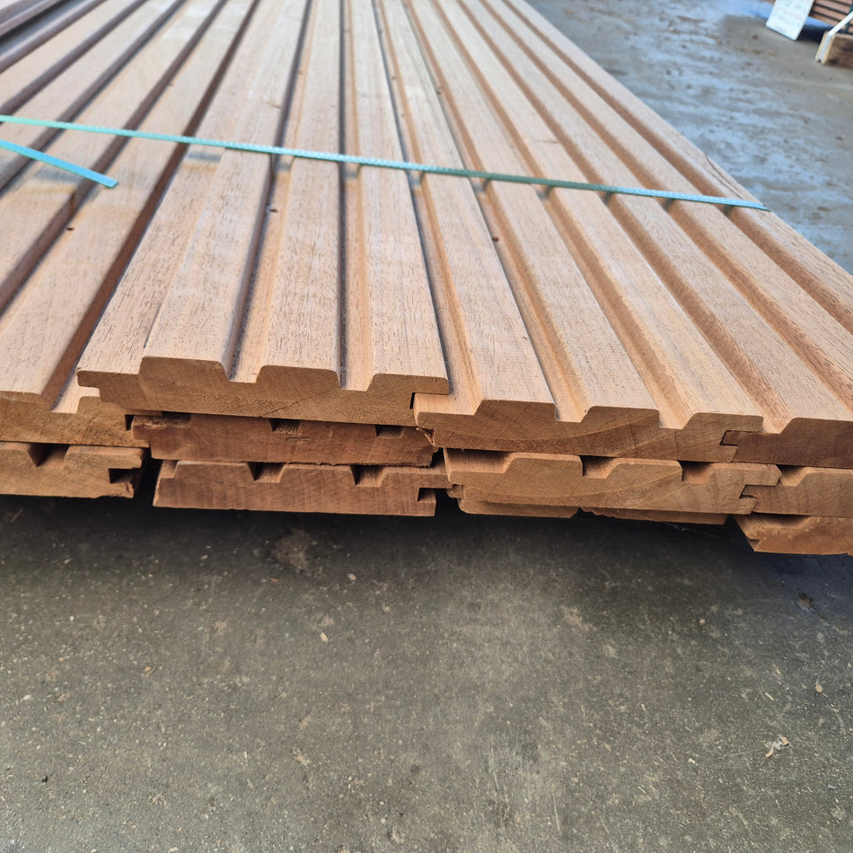 DEMO partij Thermo Triple Rhombus Ayous 2170x143-130x25mm