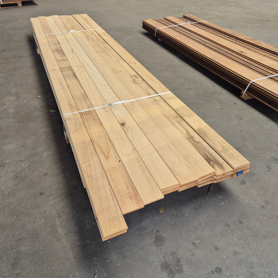 Thermo Ayous Planken Diverse lengten van 4500 tot 3150mmx125x12mm