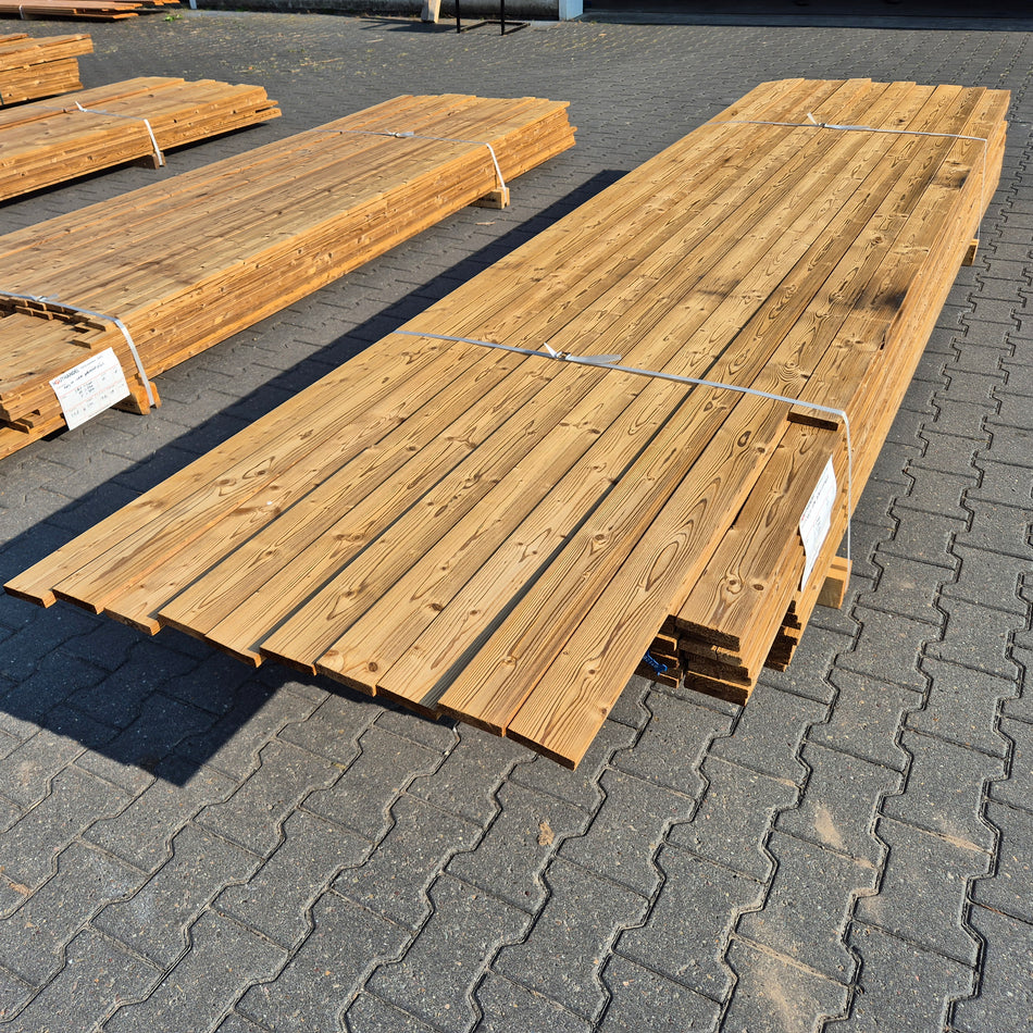 Partij Thermo Vuren Rabat planken Geborsteld 3000-3300-3600-3900x90x18mm