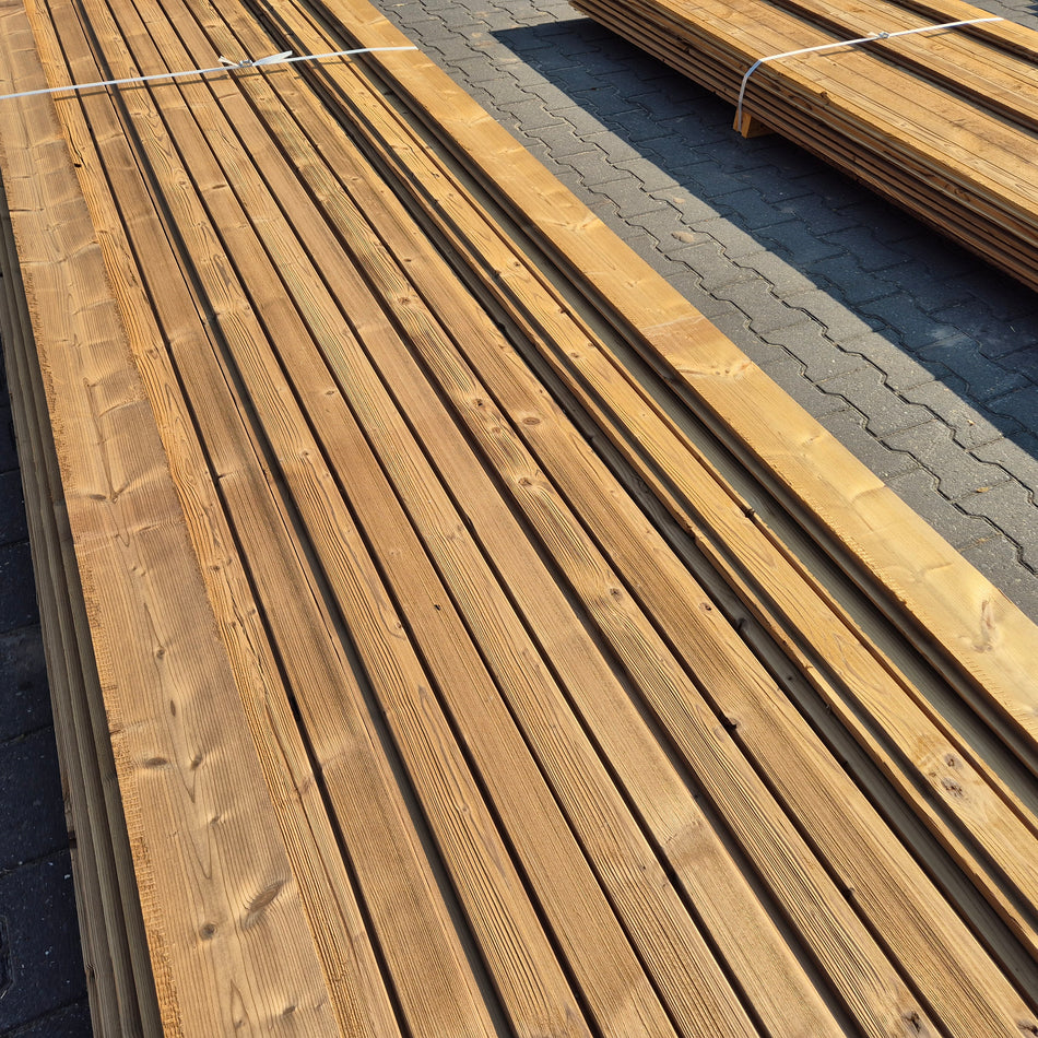 Partij Thermo Vuren Rabat dubbel rhombus Geborsteld 5400x140-130x18 mm