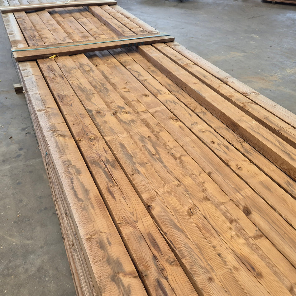 Partij Thermo Vuren Balken van 4500 tot 5100mmx100x50mm