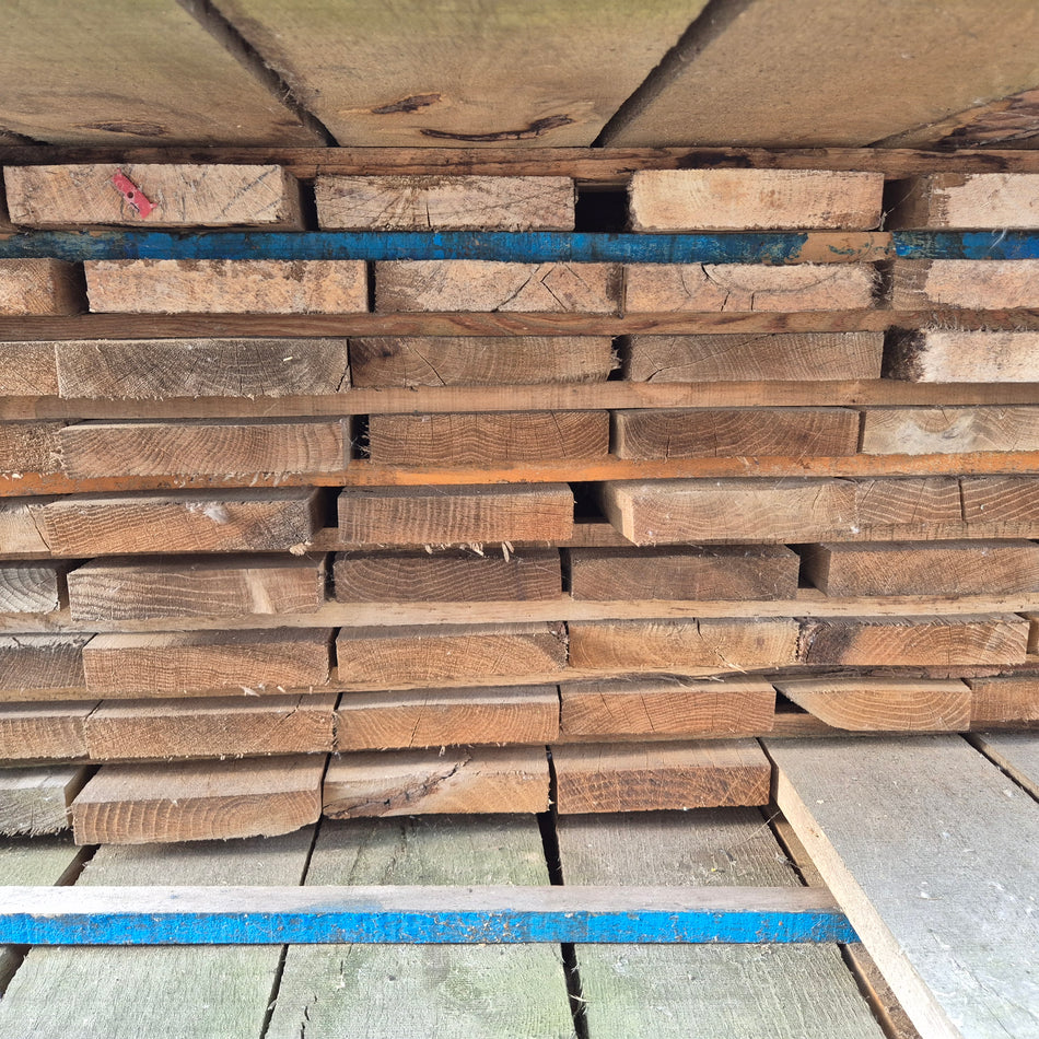 Partij Eiken planken 2000-2100-2300x160x27-30mm Windgedroogd
