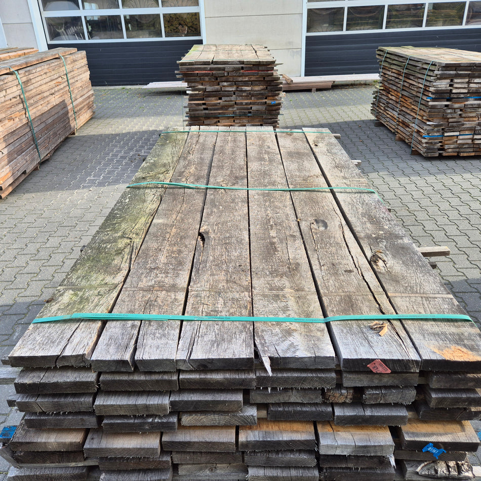 Partij Eiken planken 2000x160x27-30mm Windgedroogd