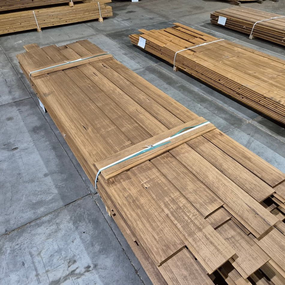 Partij Thermo Frake mix Barcode Geschaafde Plank, 3D, 2450tot3800x80-175x19-28-38mm