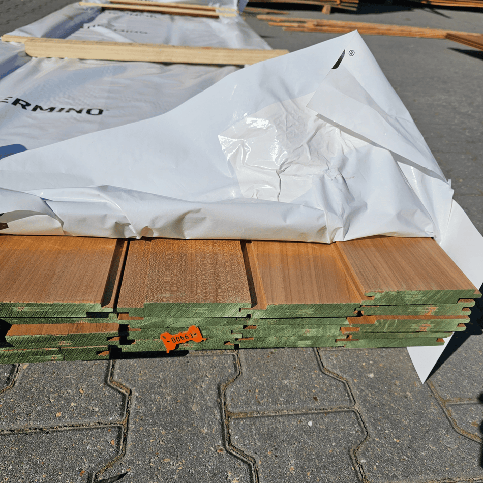 Thermo Ayous Channelsiding 3050x140x20mm