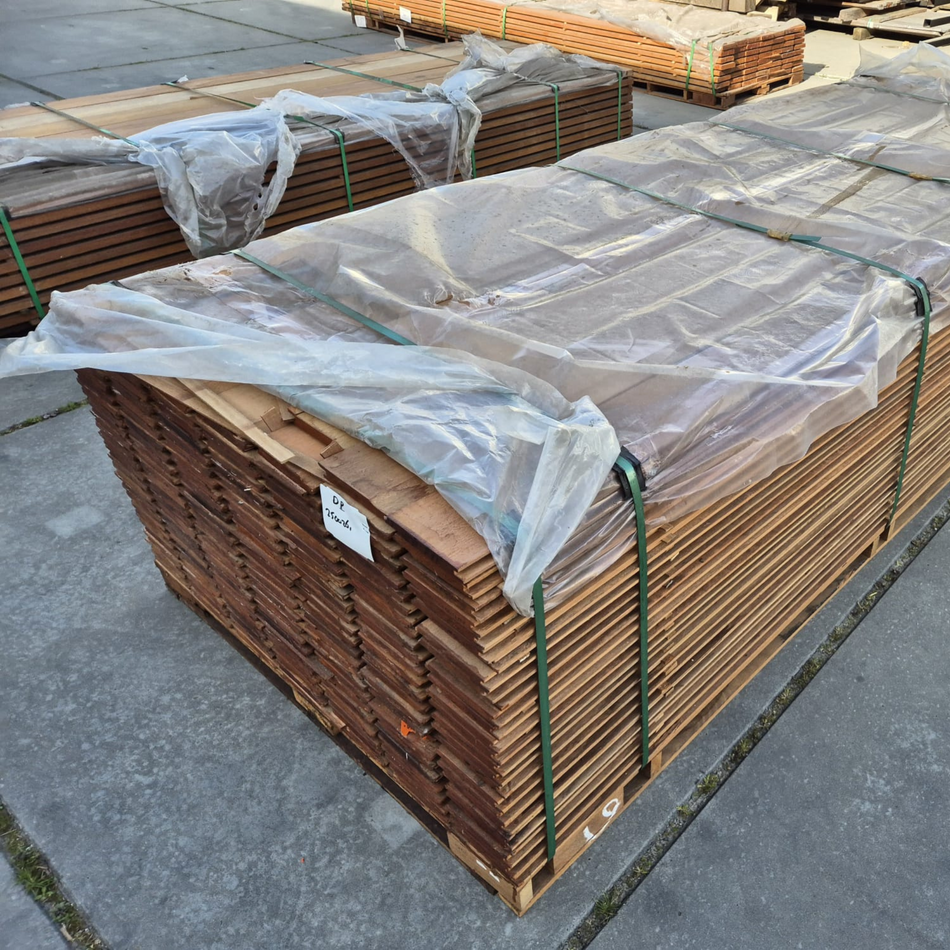 Kapur Rabatplanken 2750x145x19mm