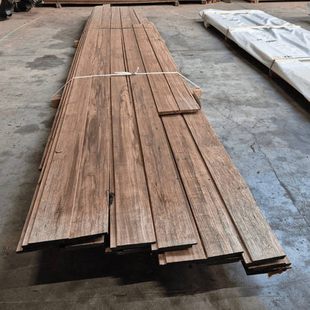 Partij 882 Thermo Frake Channelsiding 2300-4900x140x18mm