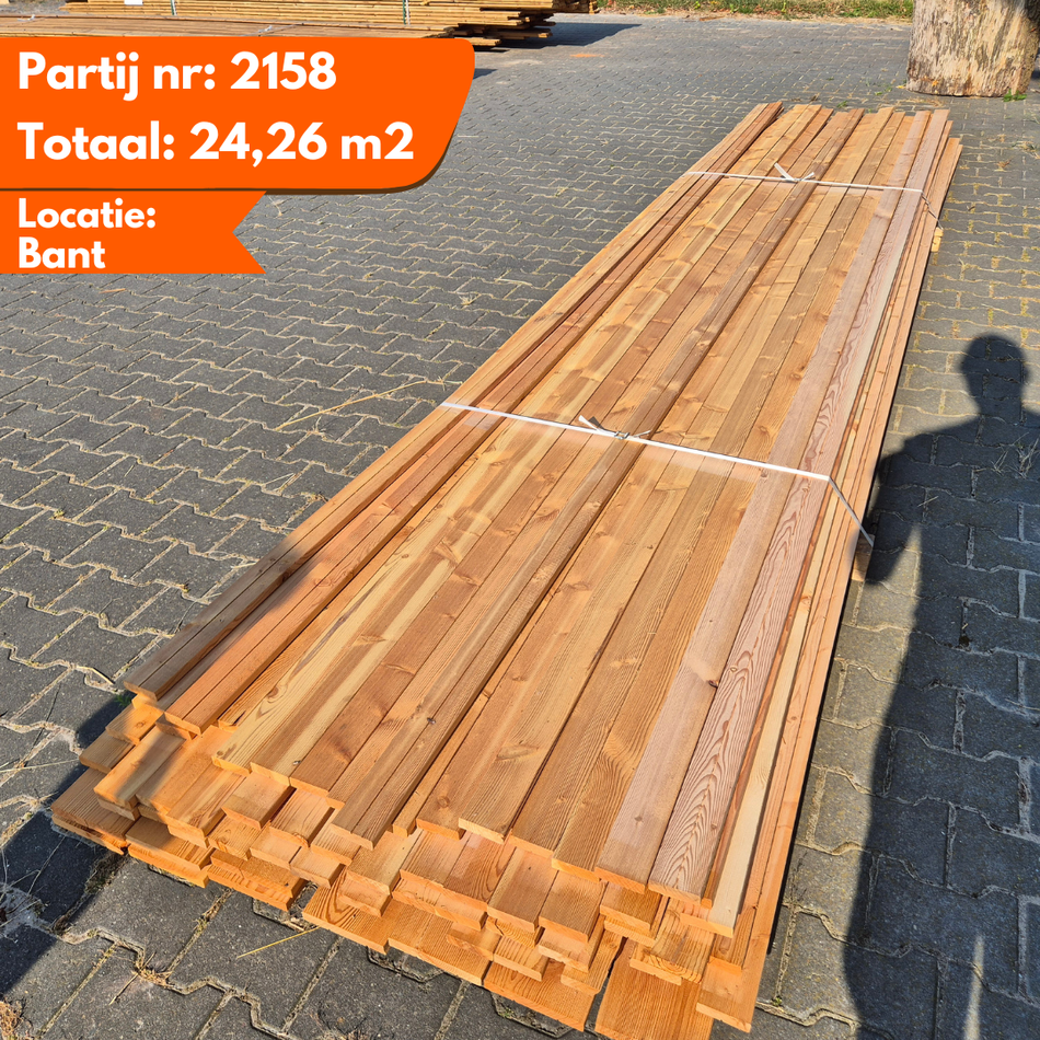 Partij Douglas geschaafde latten 4900x66x19mm en 4900x140x19mm